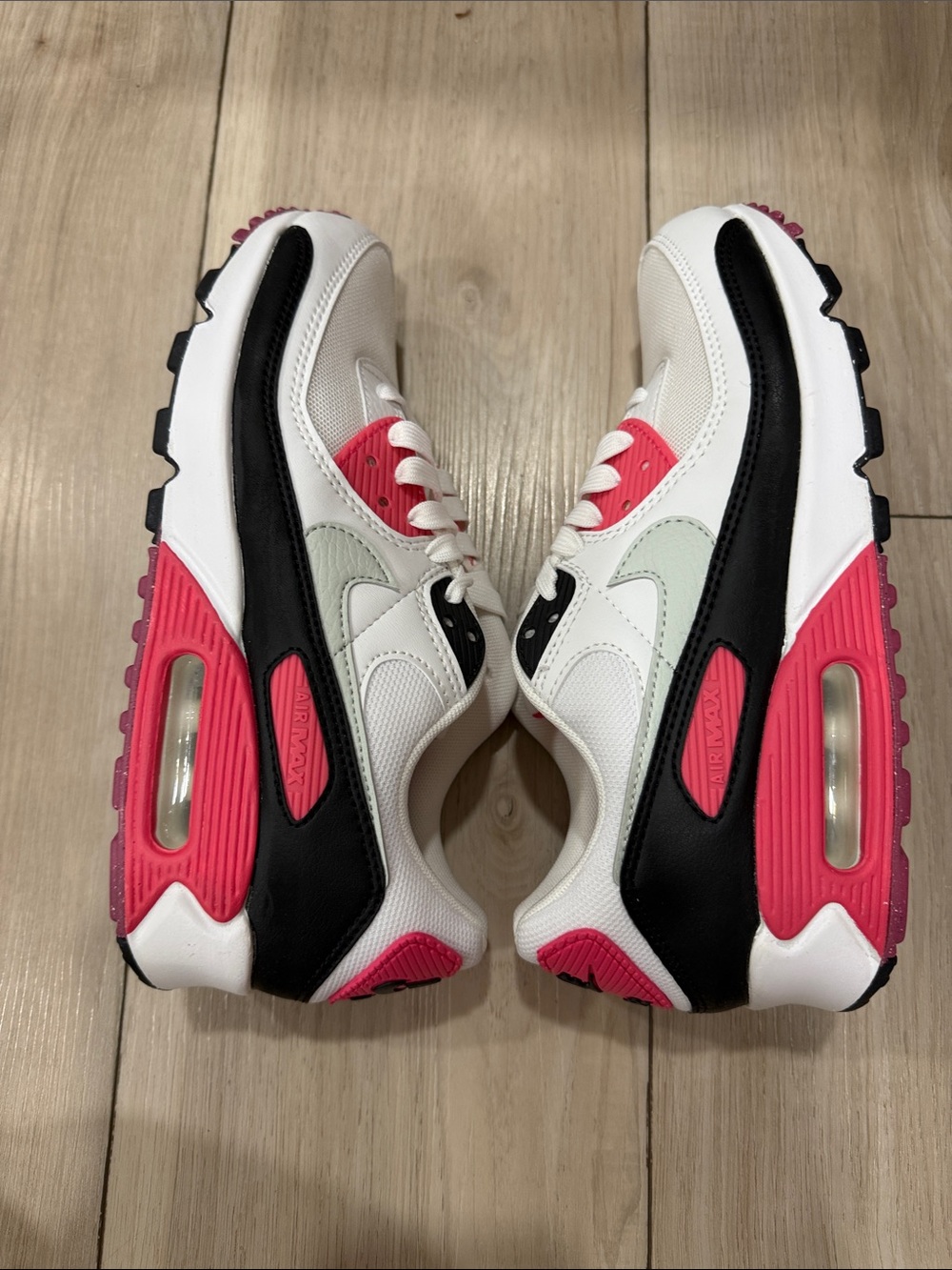 Nike Air Max 90 White Black Pink Accent Sneakers - Picture 3 of 7